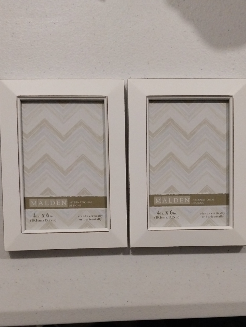 Malden White 4x6 Wood Photo Frame Set Of 2 NWT